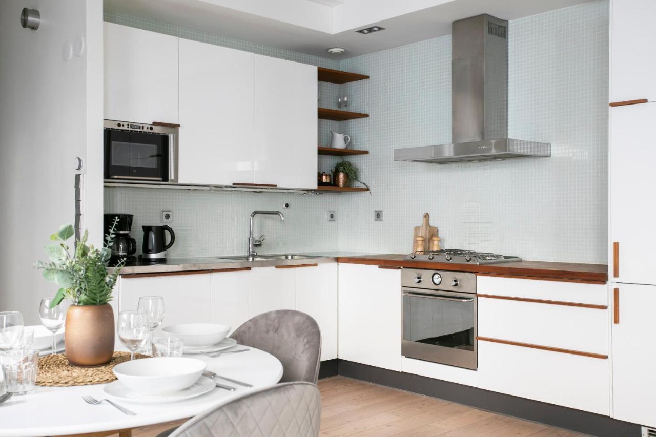2Ndhomes Loft Apartment With Spa & Balcony By The White Church Helsingfors Eksteriør bilde