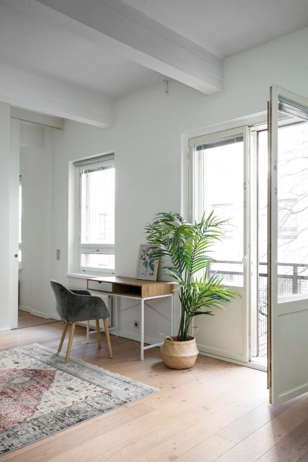 2Ndhomes Loft Apartment With Spa & Balcony By The White Church Helsingfors Eksteriør bilde